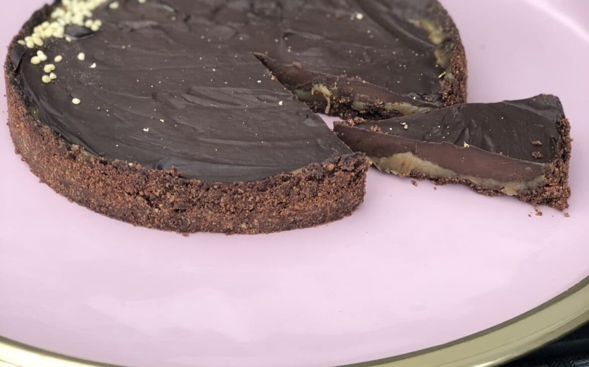 Chokoladetærte med saltkaramel