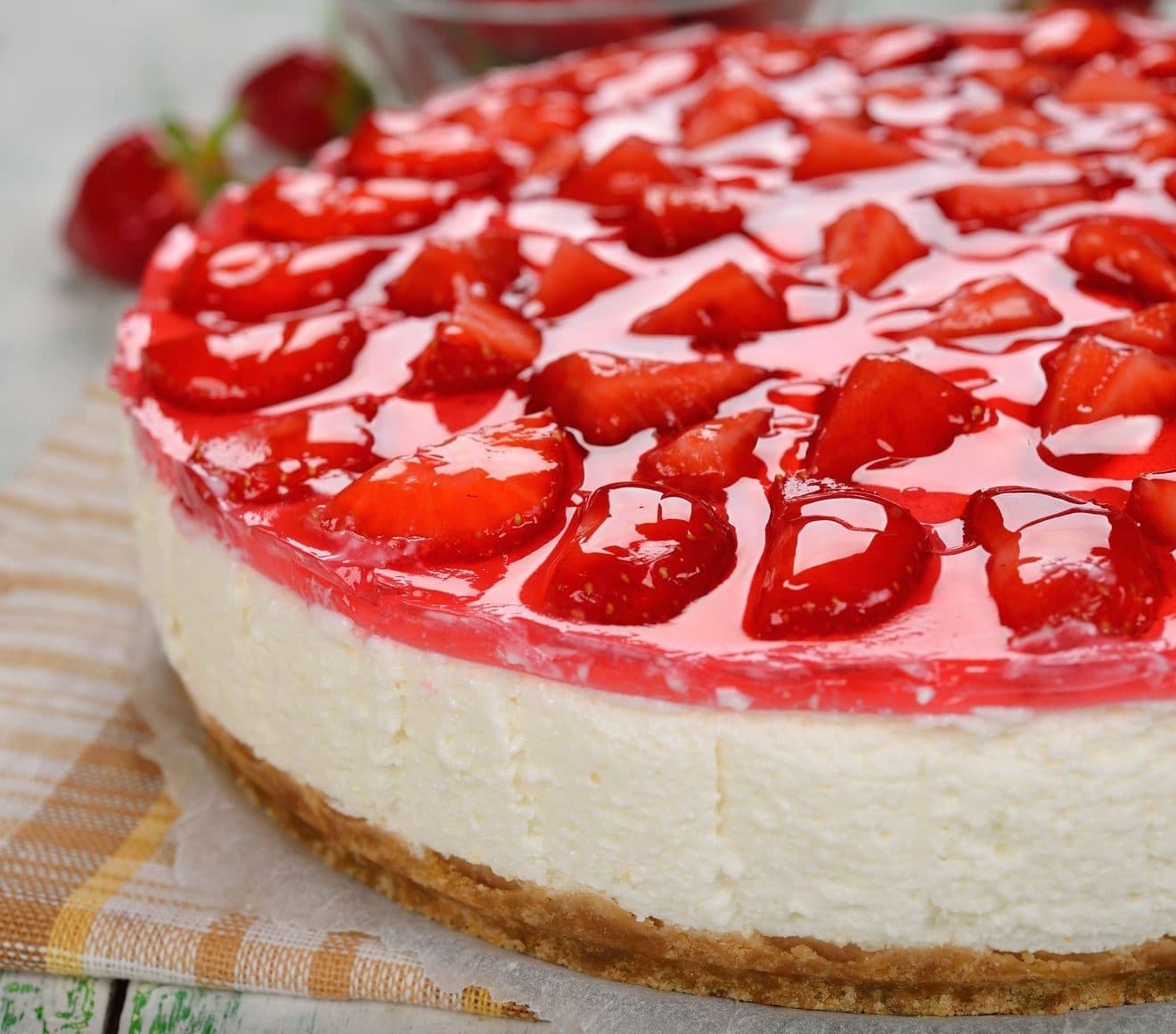 JORDBÆR-CHEESE-CAKE