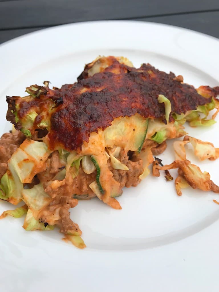 LASAGNE MED SPIDSKÅL..
